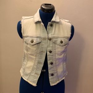 Jessica Simpson Dee Dee Denim Vest -Xs